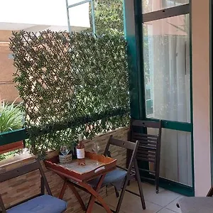 Apartment-avenue Des Fleurs - 06000 Nice
